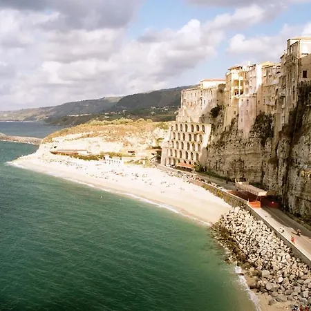 Merlino House Tropea